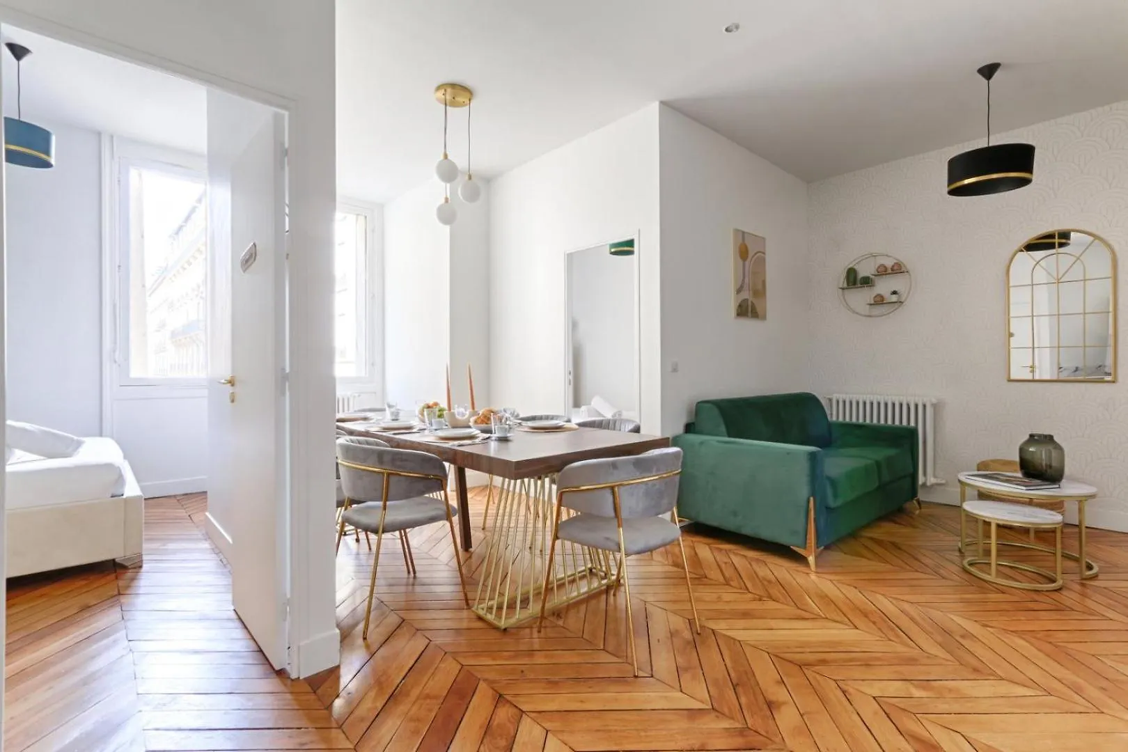 Convivialite Pour 8 Personnes - Parc Monceau Appartement Parijs