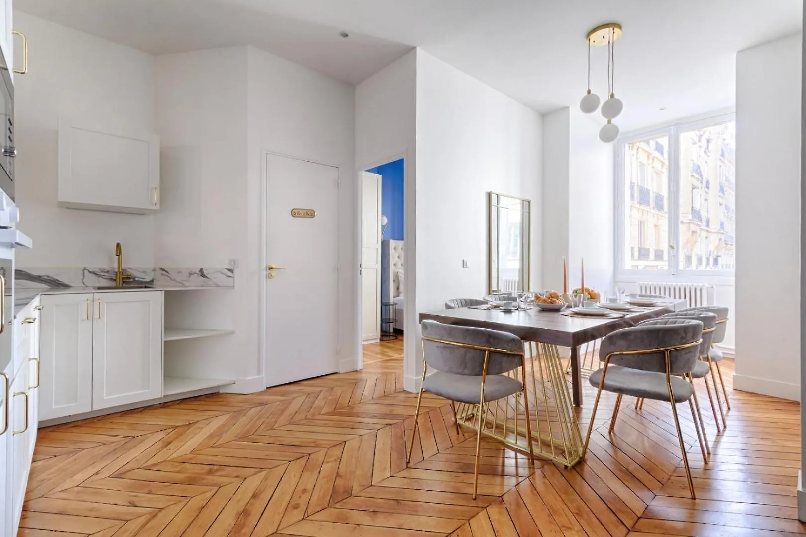 Convivialite Pour 8 Personnes - Parc Monceau Apartment Paris France
